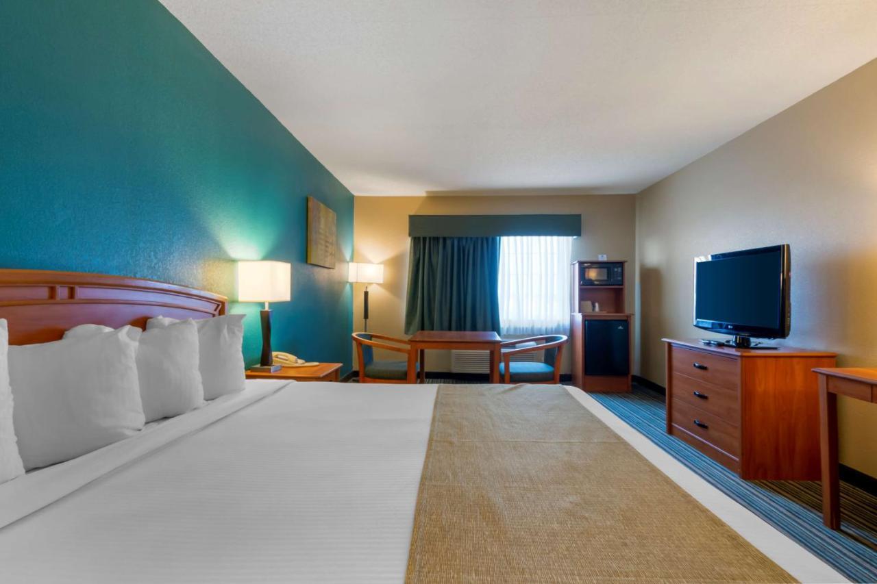 Best Western Governors Inn&Suites Wichita Exterior foto